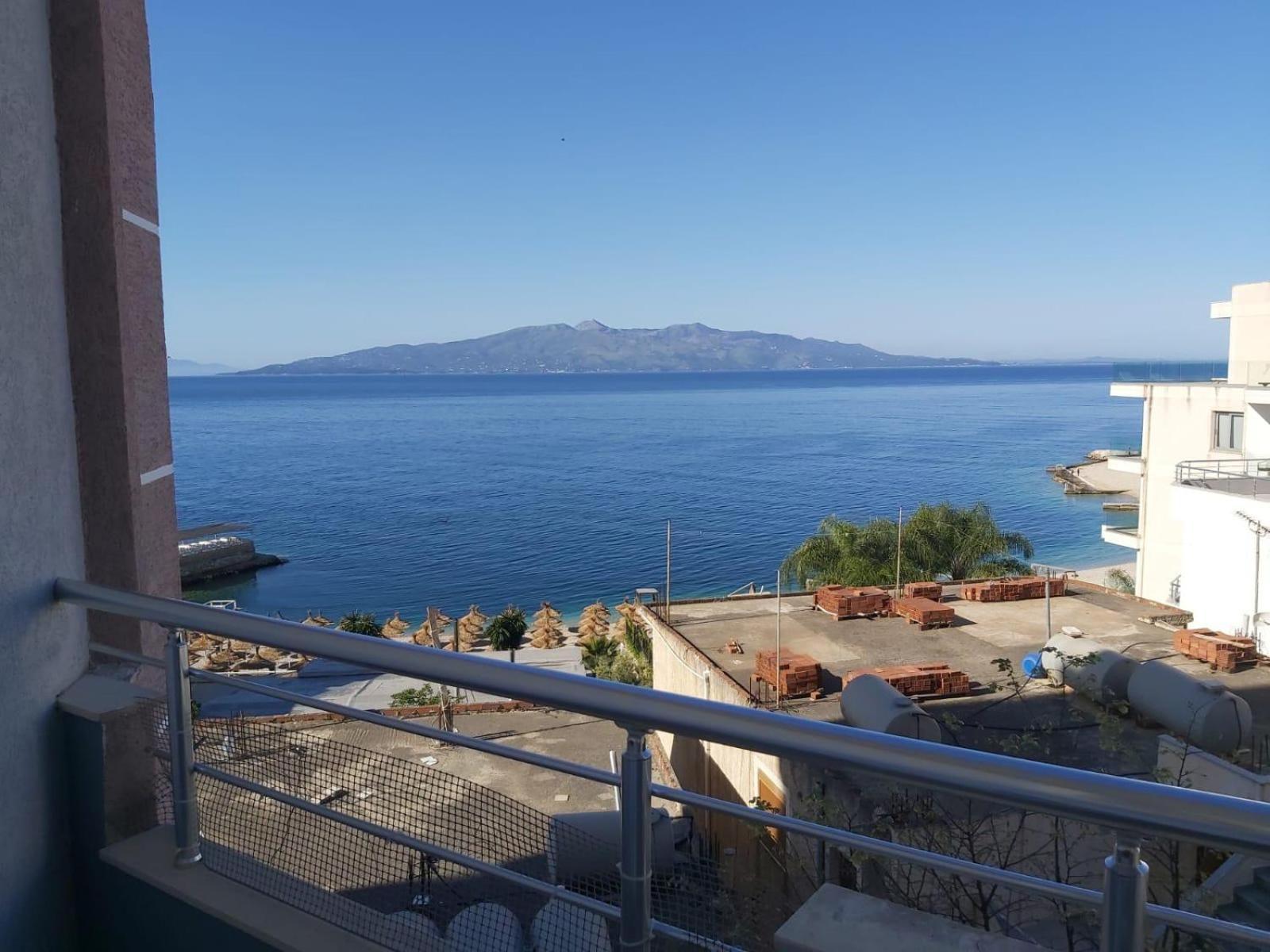 Susy Sea View Apartment Sarandë Exterior foto