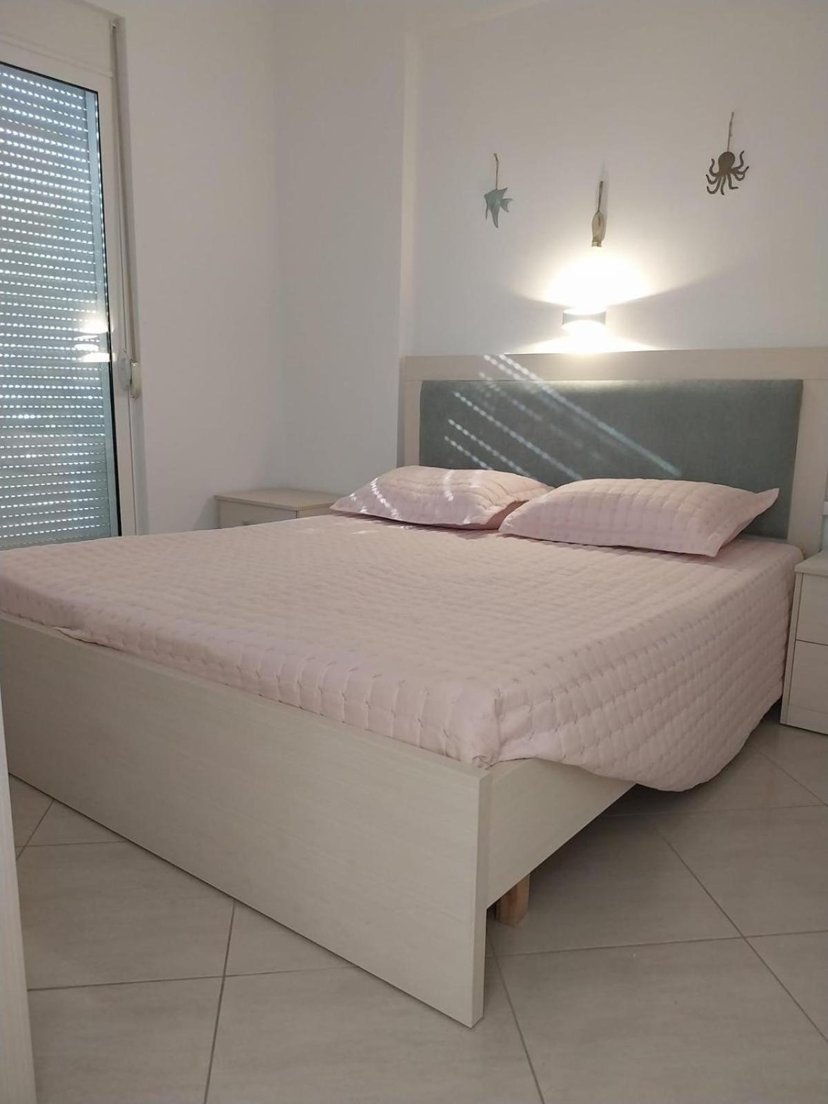 Susy Sea View Apartment Sarandë Exterior foto